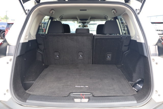 Certified 2023 Nissan Rogue SV AWD/4WD image 29