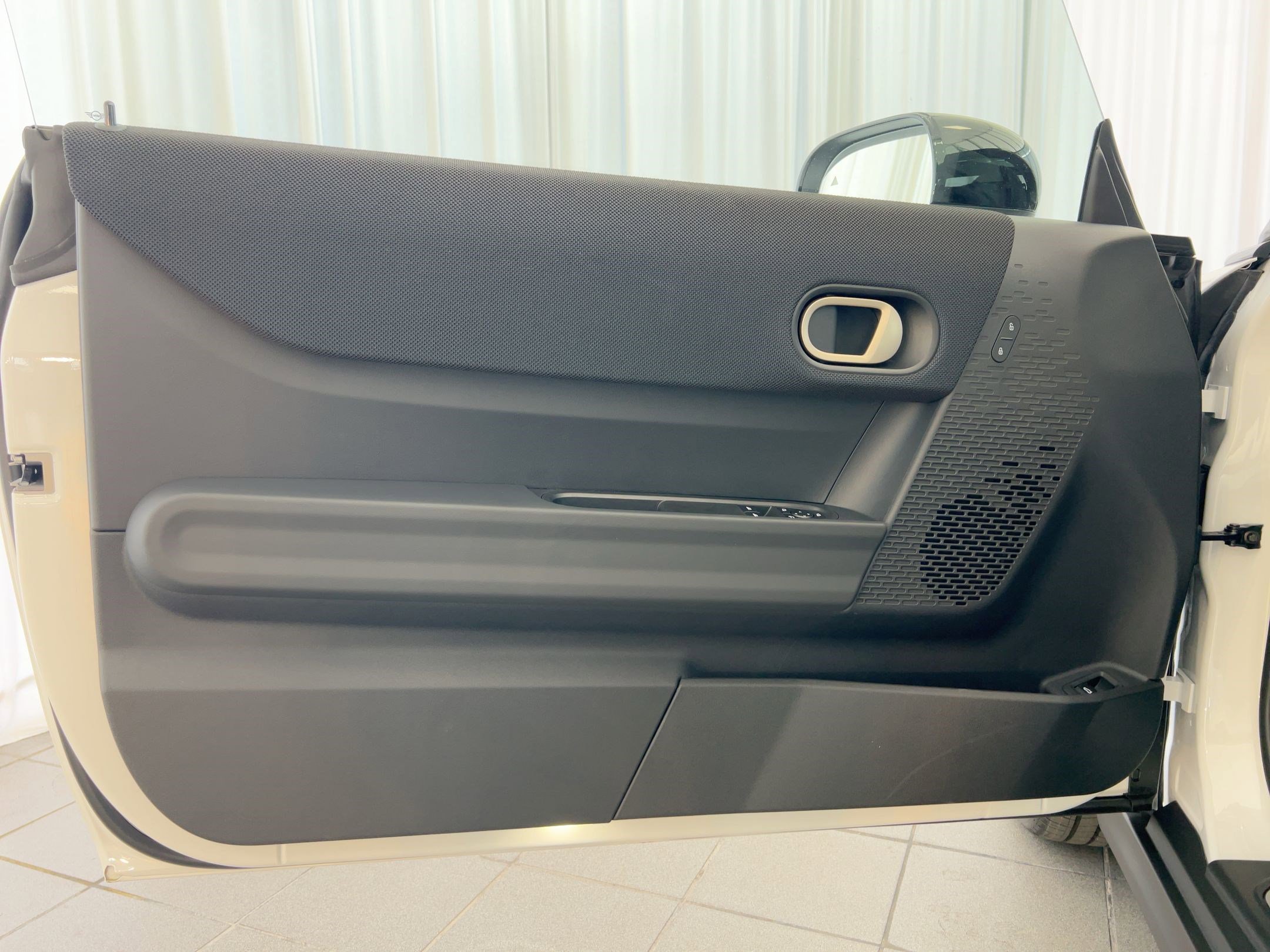 New 2026 MINI Cooper 2-Door Hardtop FWD image 21