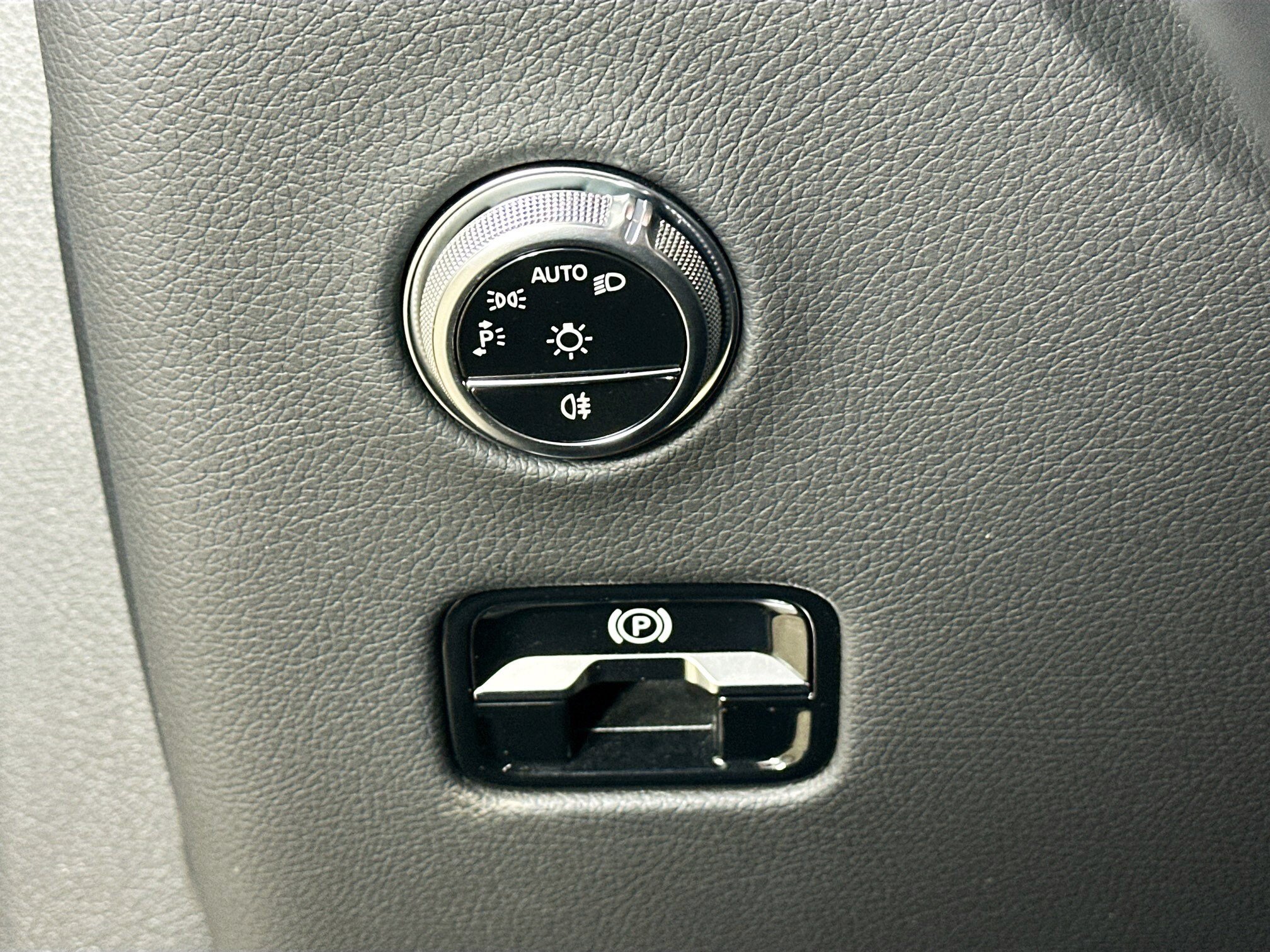 Certified 2023 Mercedes-Benz GLC 300 4MATIC image 10