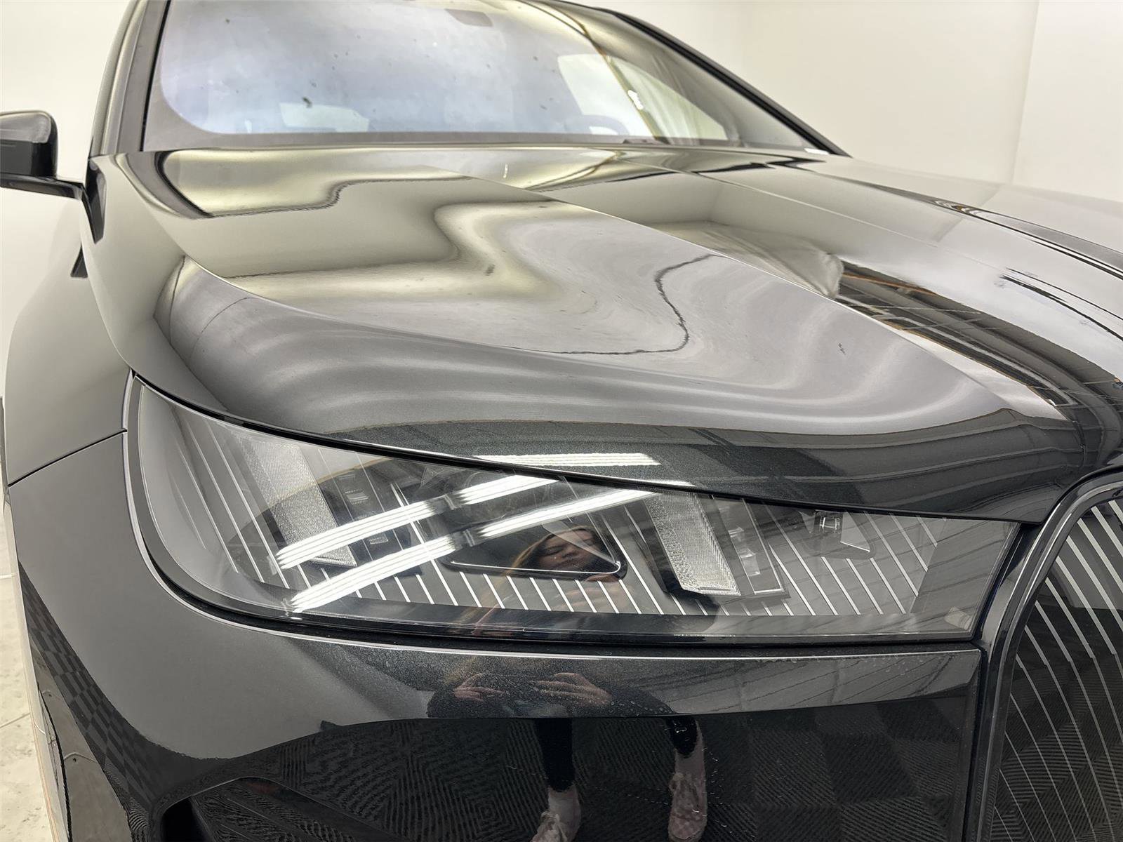 New 2026 BMW iX xDrive45 w/ Executive Package image 18