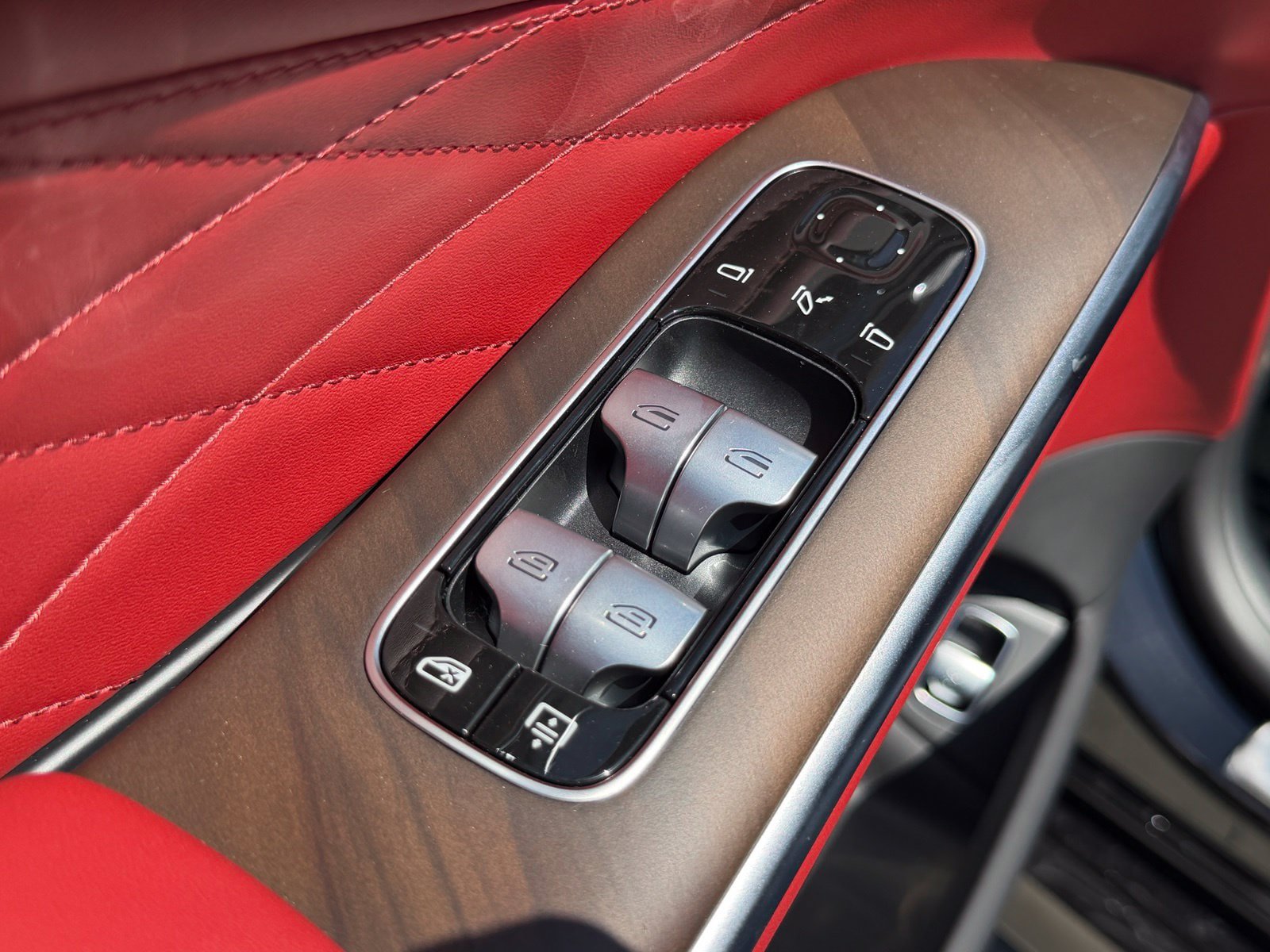 New 2027 Mercedes-Benz S 580 4MATIC Sedan image 17
