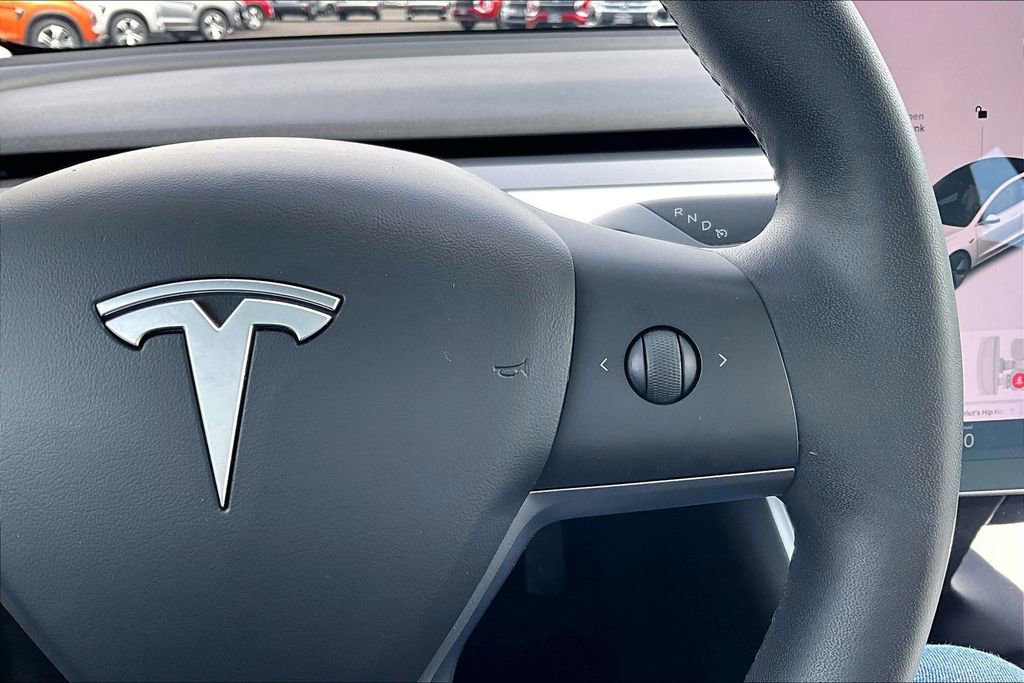 Used 2020 Tesla Model 3 Long Range image 18