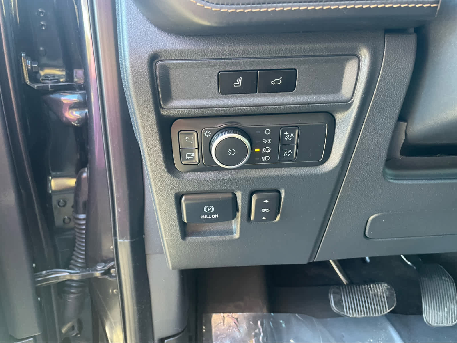 Used 2023 Ford Expedition Platinum image 15