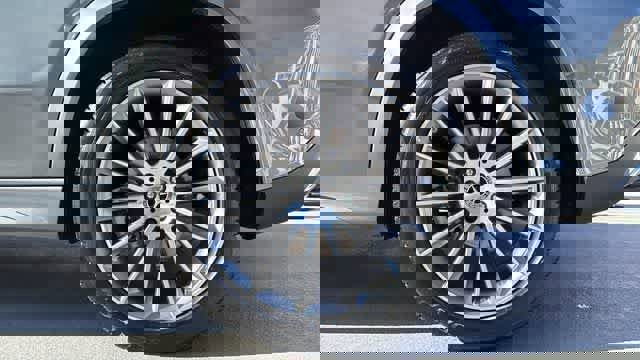 Certified 2025 Mercedes-Benz GLE 350 4MATIC image 12