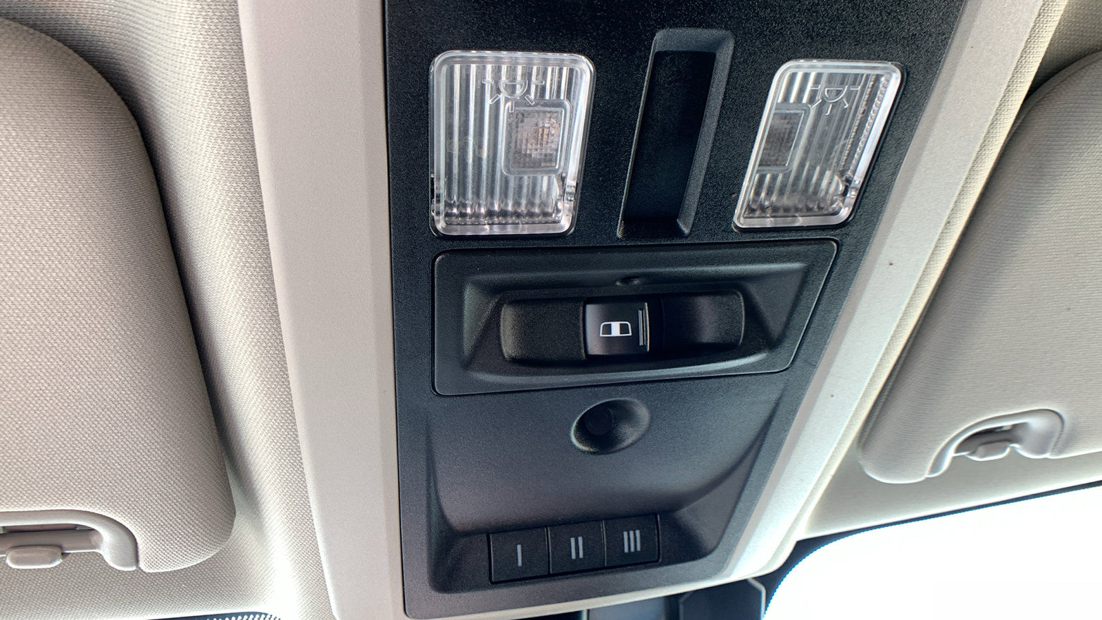 Used 2018 RAM 1500 Laramie image 23