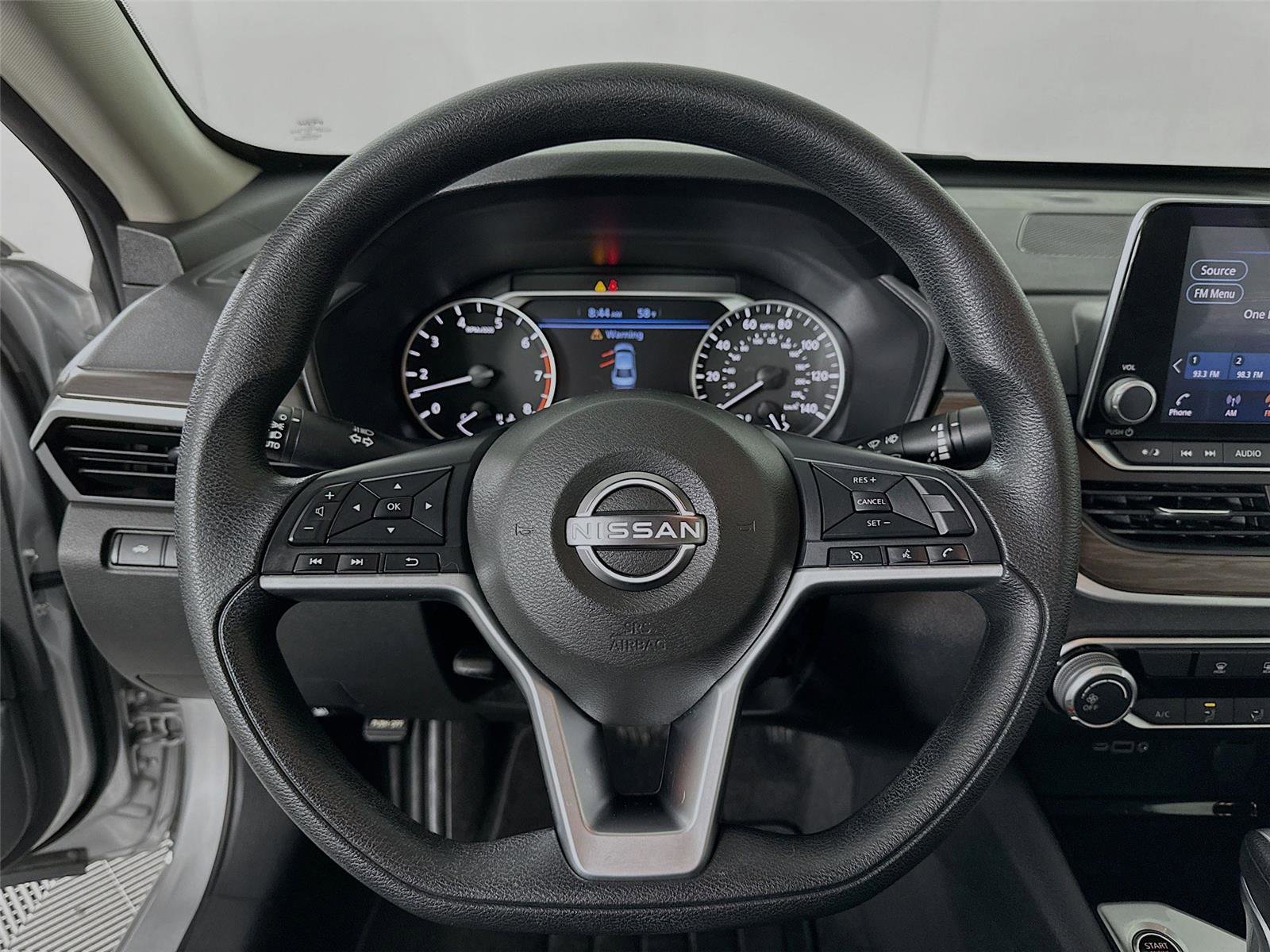 Used 2024 Nissan Altima 2.5 SV image 12