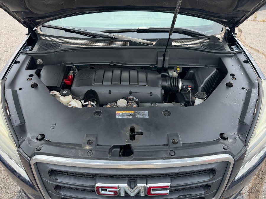 Used 2015 GMC Acadia SLE FWD image 25