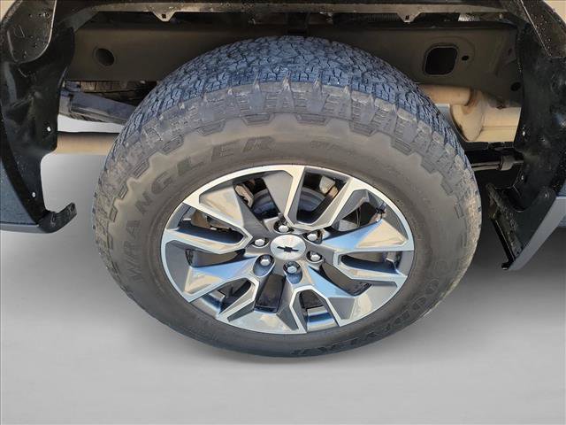 Used 2025 Chevrolet Silverado 1500 RST w/ Texas Edition Plus AWD/4WD image 11