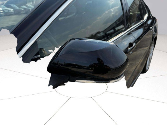 Used 2019 Toyota Camry XLE image 13