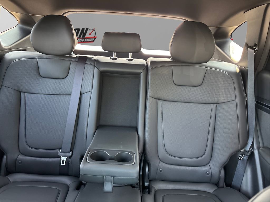 New 2024 Hyundai Tucson XRT image 16