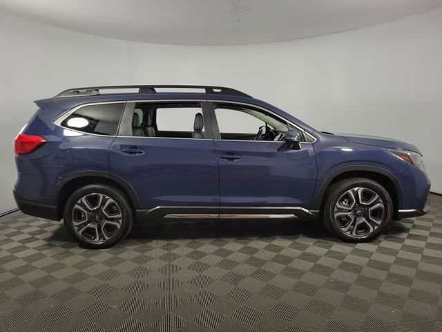 Used 2023 Subaru Ascent Limited AWD/4WD image 10