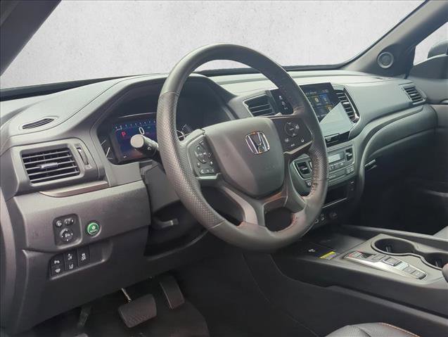 Used 2024 Honda Passport TrailSport image 9