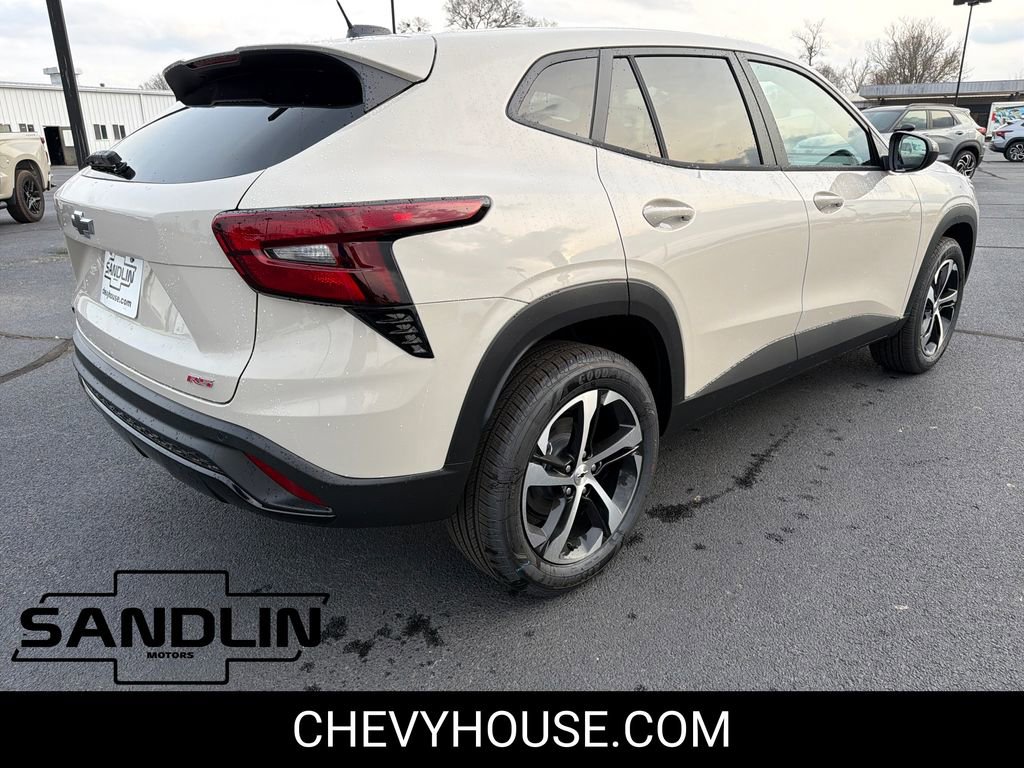 New 2026 Chevrolet Trax RS w/ Sunroof Package image 7