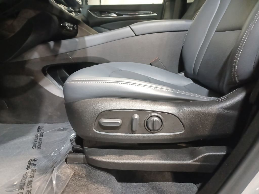 Used 2022 Buick Enclave Essence w/ Experience Buick Package image 14