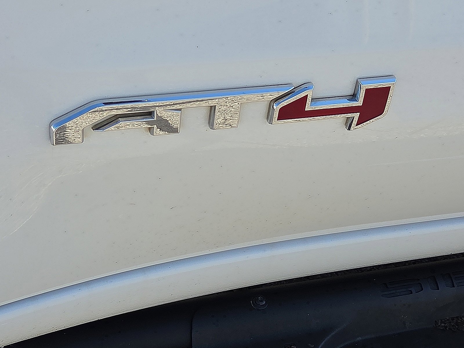 Used 2020 GMC Sierra 1500 AT4 w/ AT4 Premium Package image 8