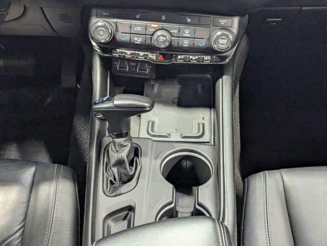 Used 2022 Dodge Durango GT image 13