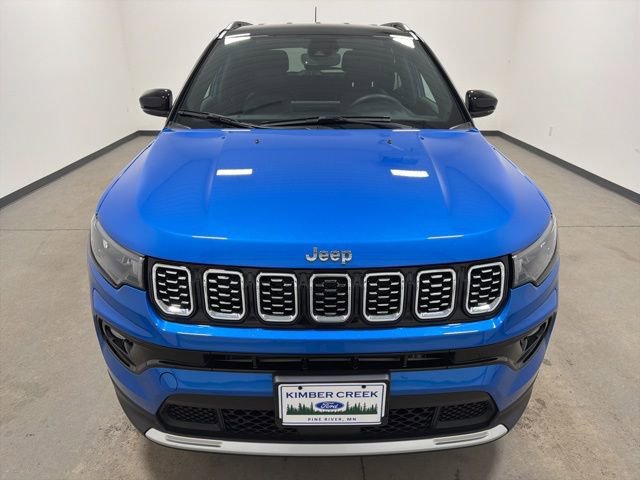 Used 2024 Jeep Compass Limited image 2