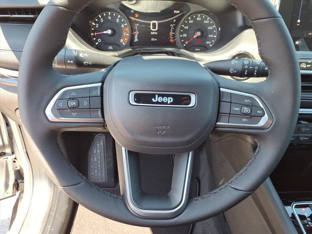 New 2026 Jeep Compass Latitude AWD/4WD image 24