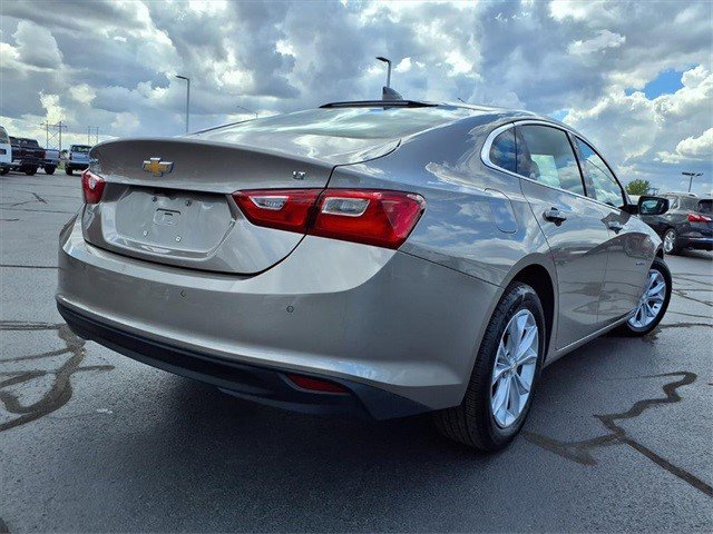 Certified 2025 Chevrolet Malibu LT image 3