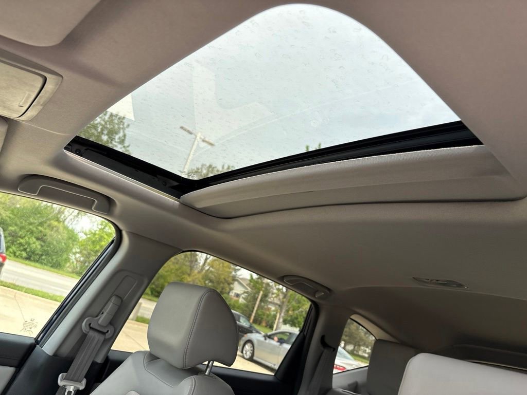 Used 2017 Honda CR-V EX-L image 13