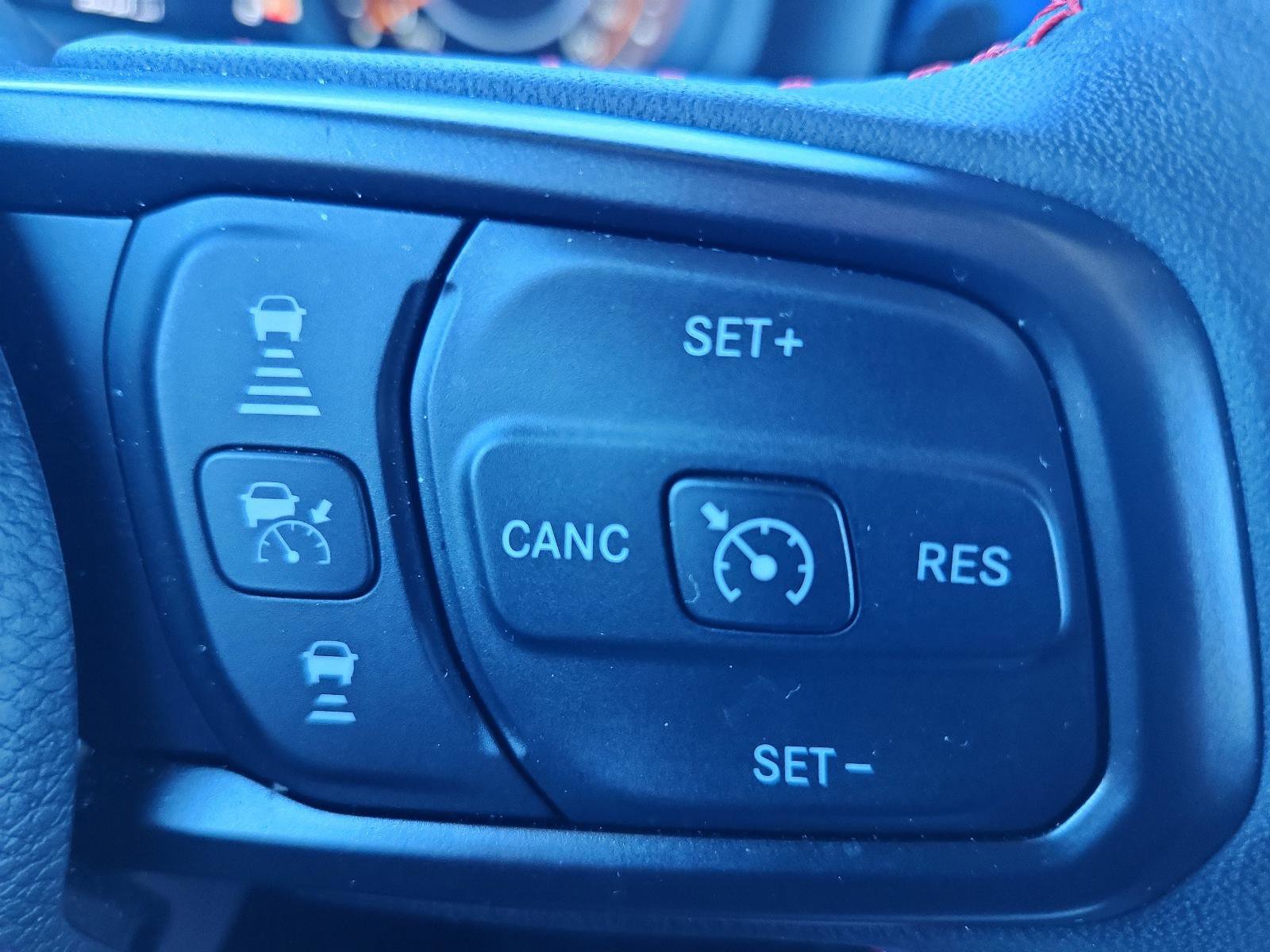 Used 2024 Jeep Gladiator Rubicon image 24