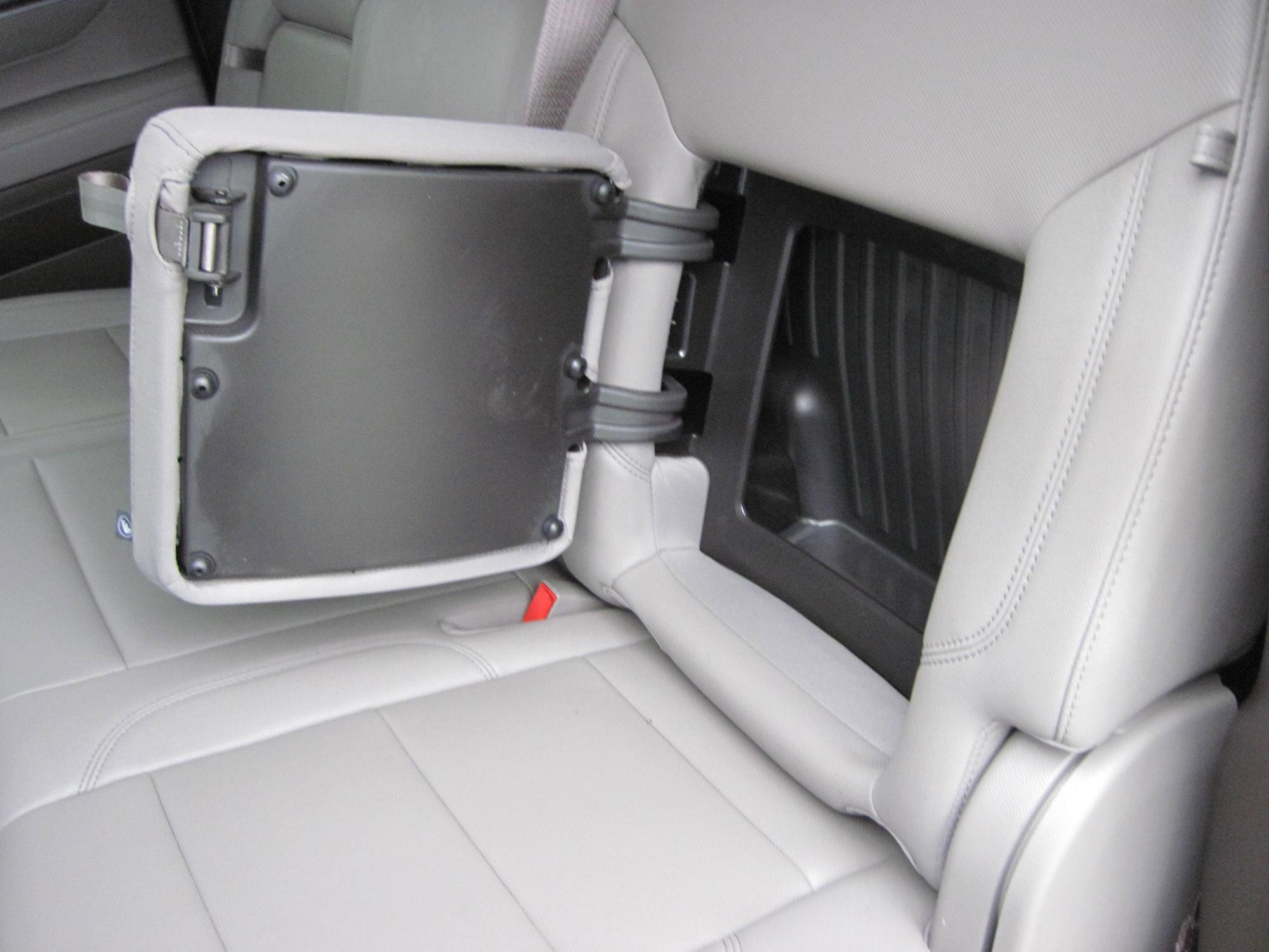 Used 2023 GMC Sierra 1500 SLT w/ SLT Premium Package image 11