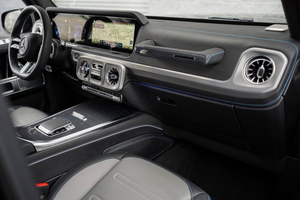 Used 2025 Mercedes-Benz G 580 w/ EQ Technology image 22