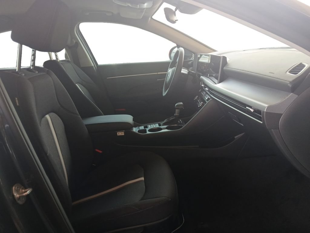 New 2026 Hyundai Sonata SE FWD image 15