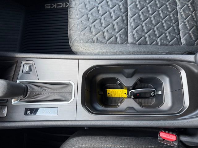 Certified 2025 Nissan Kicks SV w/ Charging Package FWD image 23