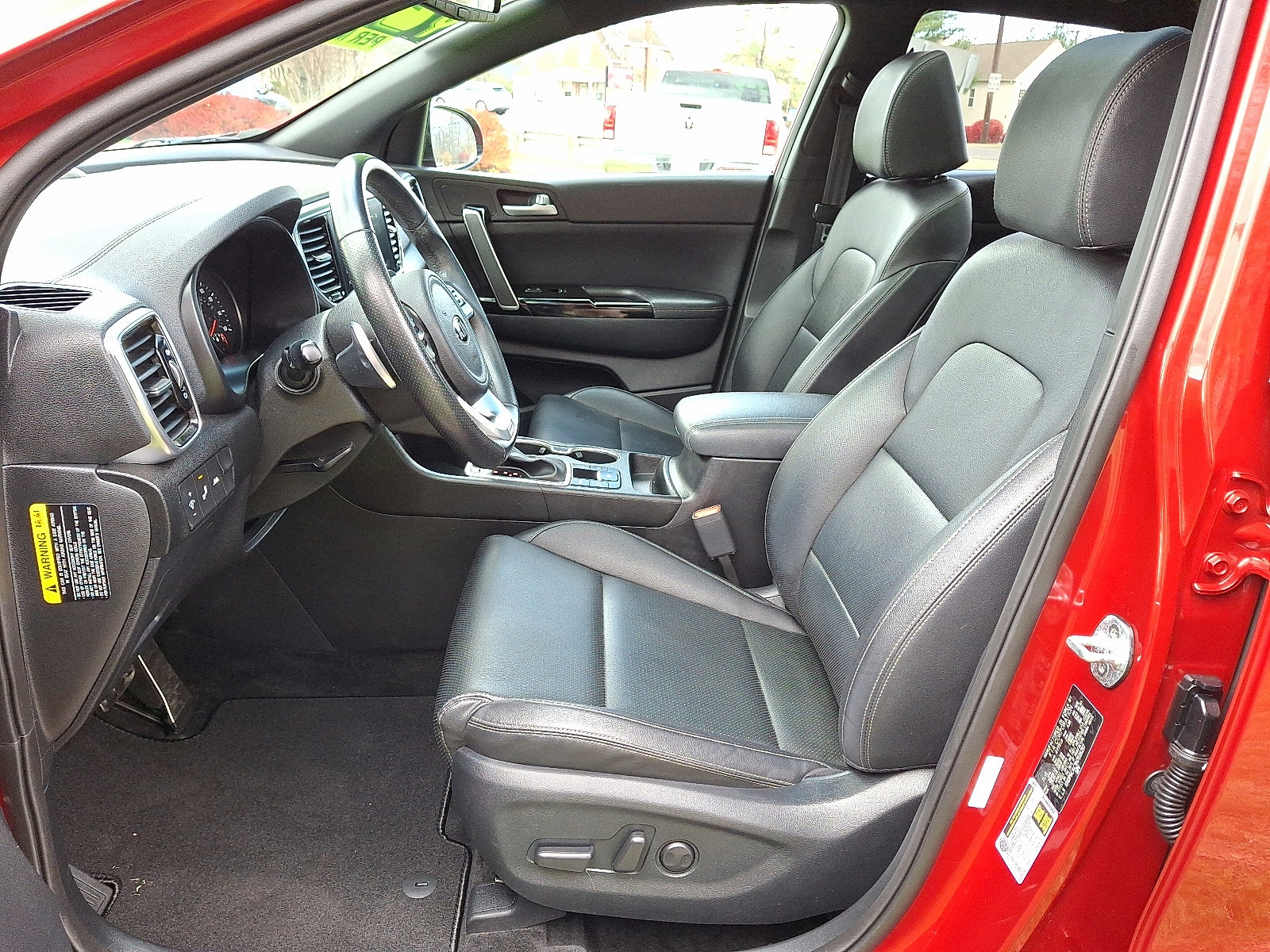 Used 2022 Kia Sportage Nightfall Edition w/ Nighfall AWD Premium Package image 15