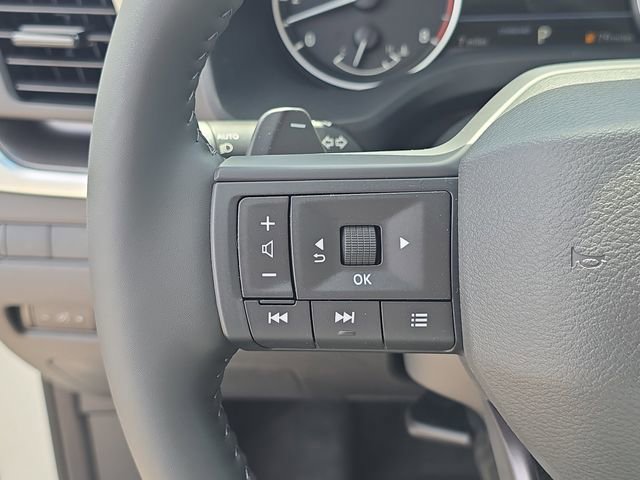 New 2026 Nissan Rogue SV FWD image 31