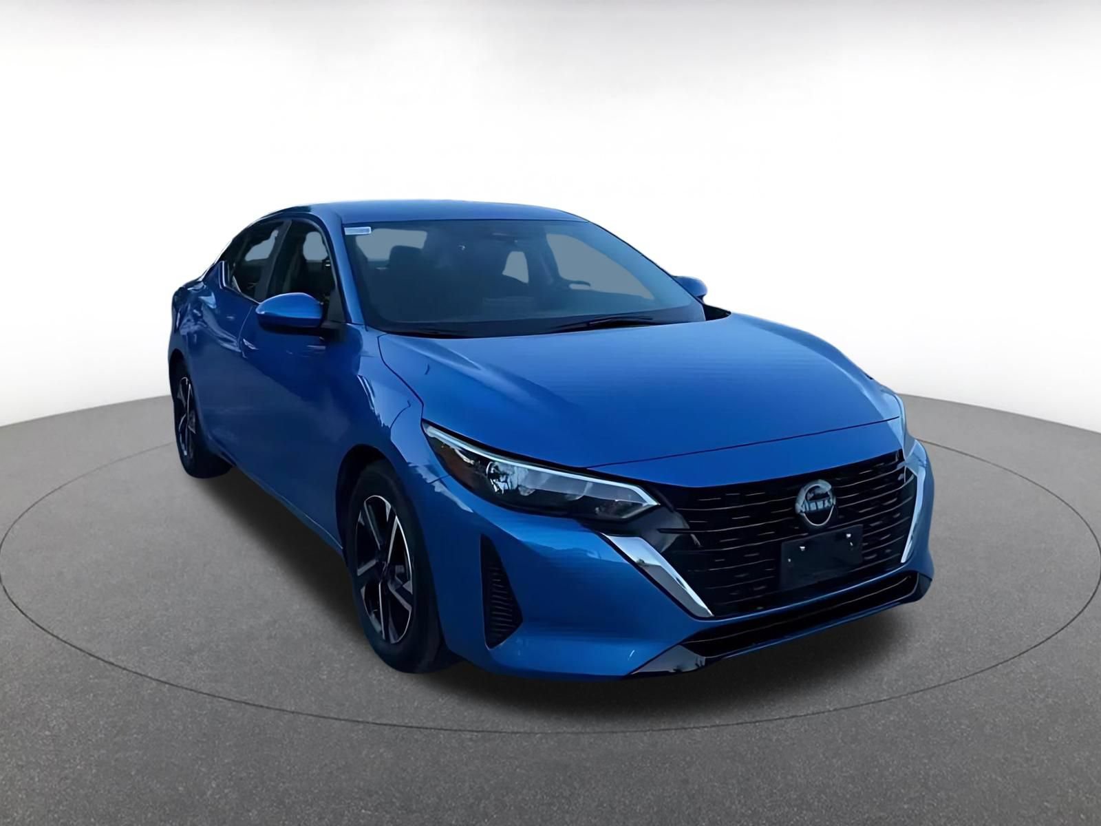 Used 2025 Nissan Sentra SV FWD image 3