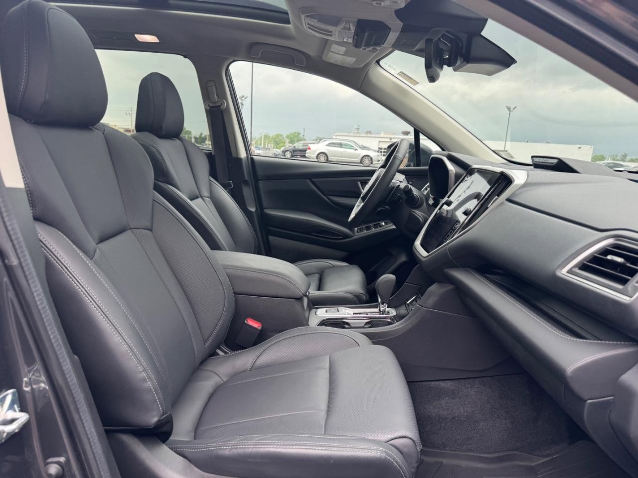 Used 2025 Subaru Ascent Limited AWD/4WD image 18