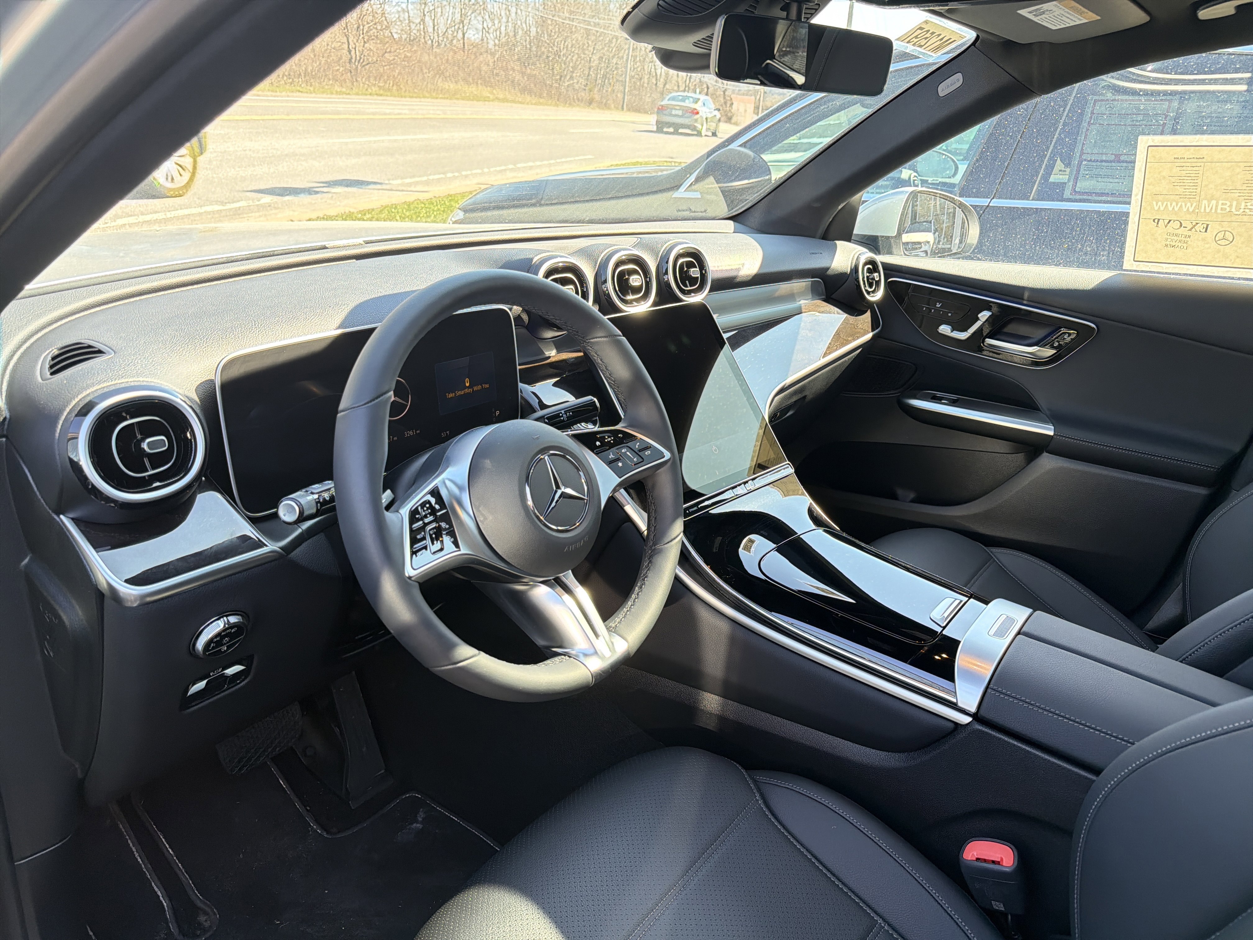 Used 2026 Mercedes-Benz GLC 300 4MATIC image 9