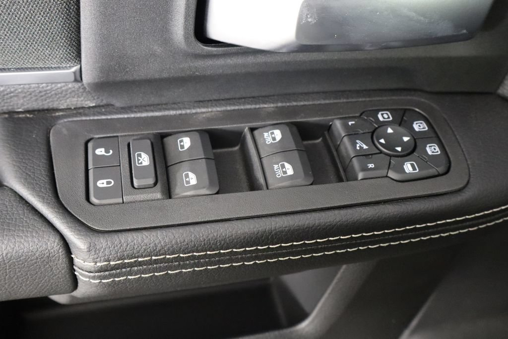 New 2026 RAM 2500 Big Horn AWD/4WD image 20