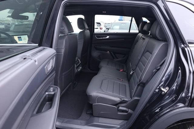 New 2026 Volkswagen Atlas Cross Sport SEL image 23