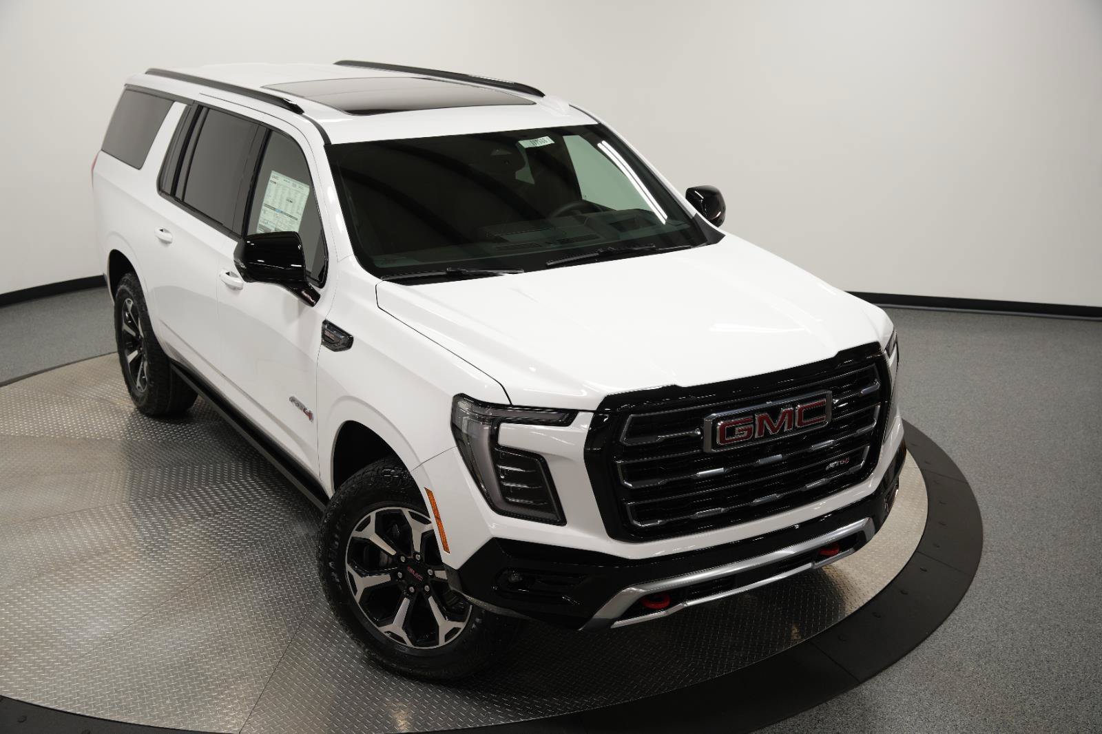 New 2026 GMC Yukon XL AT4 w/ AT4 Premium Plus Package AWD/4WD image 75