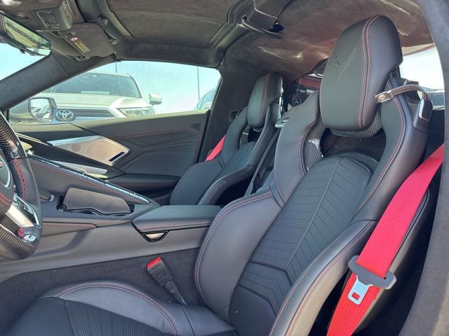 Used 2024 Chevrolet Corvette Z06 w/ Z07 Performance Package image 14