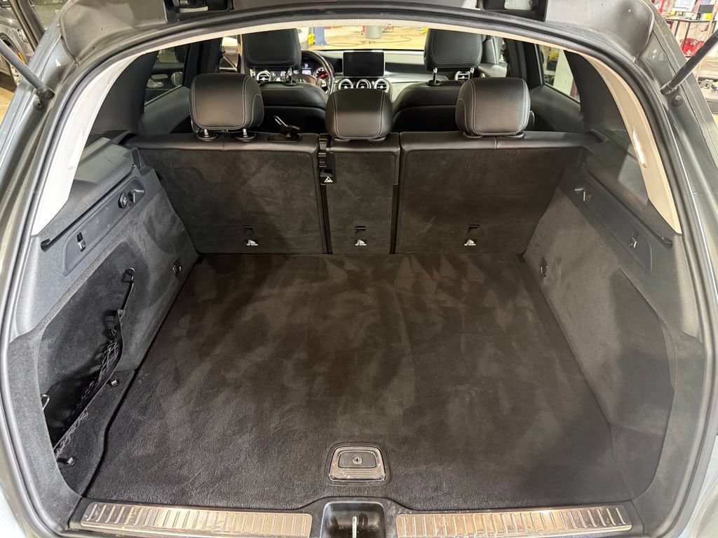 Used 2016 Mercedes-Benz GLC 300 4MATIC image 18