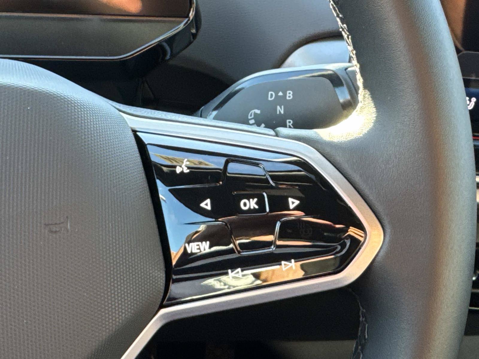New 2026 Volkswagen ID.4 Pro RWD image 18
