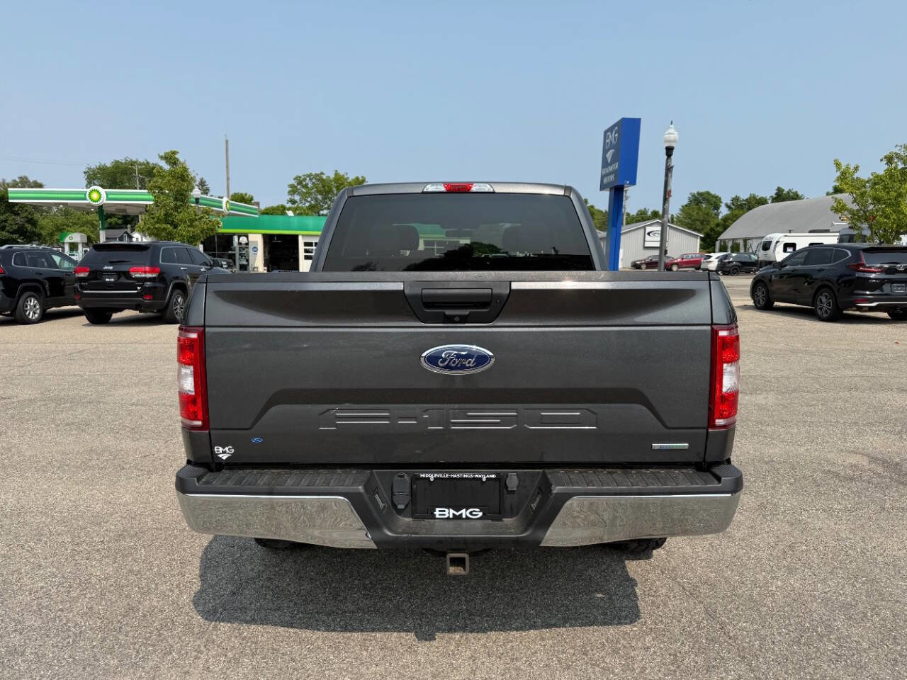 Used 2018 Ford F150 XLT w/ Trailer Tow Package image 4