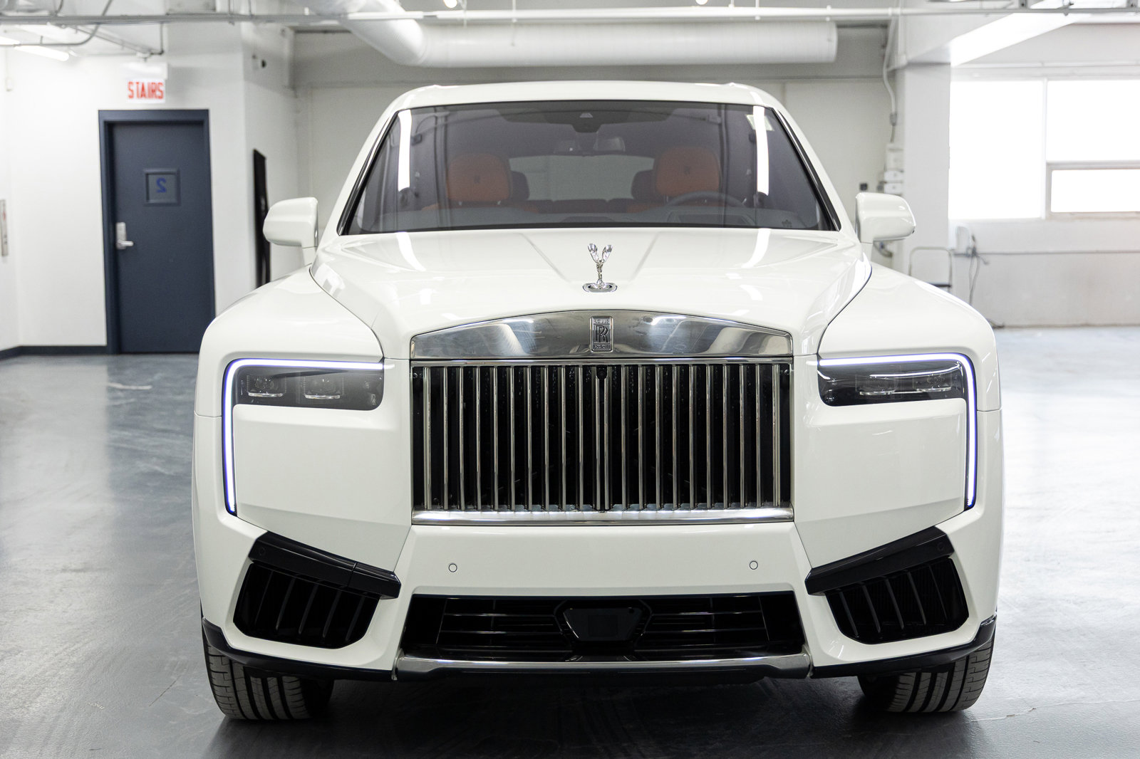 New 2026 Rolls-Royce Cullinan image 7