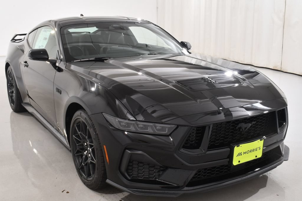 New 2026 Ford Mustang GT Premium w/ GT Performance Package RWD image 4