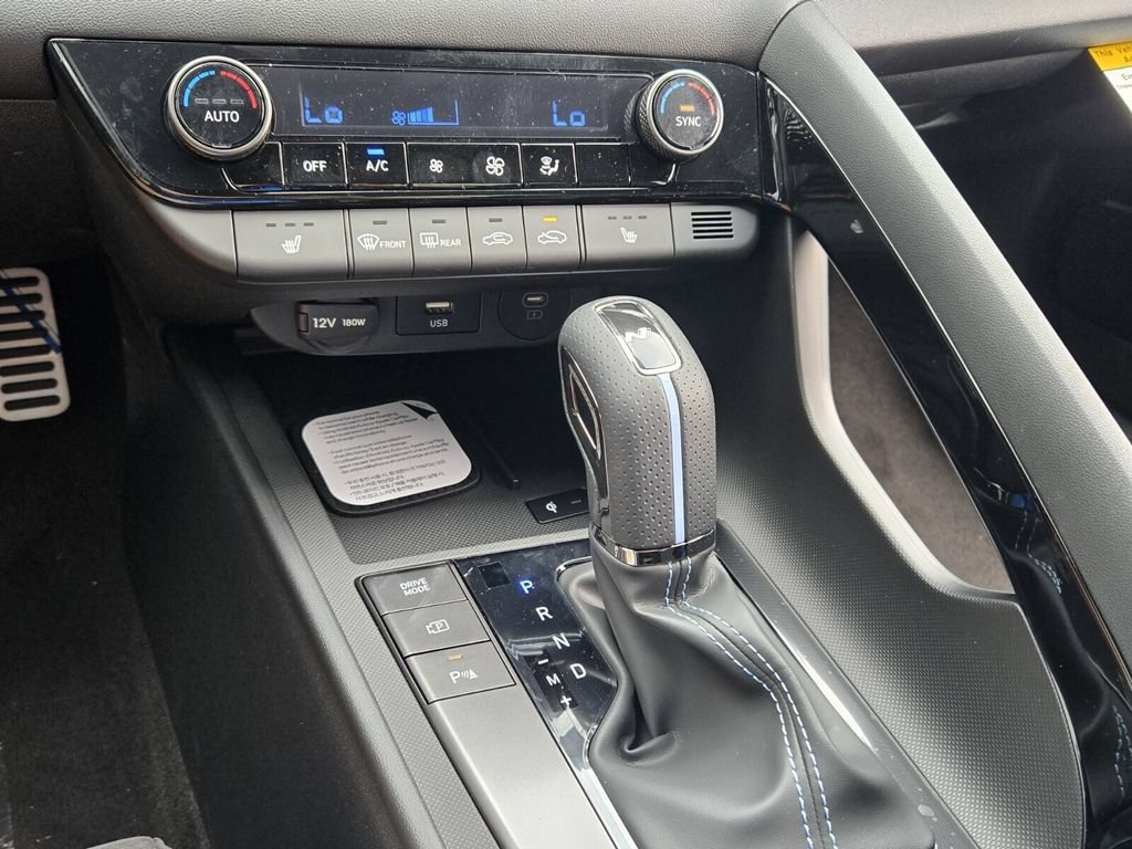 New 2026 Hyundai Elantra N FWD image 9