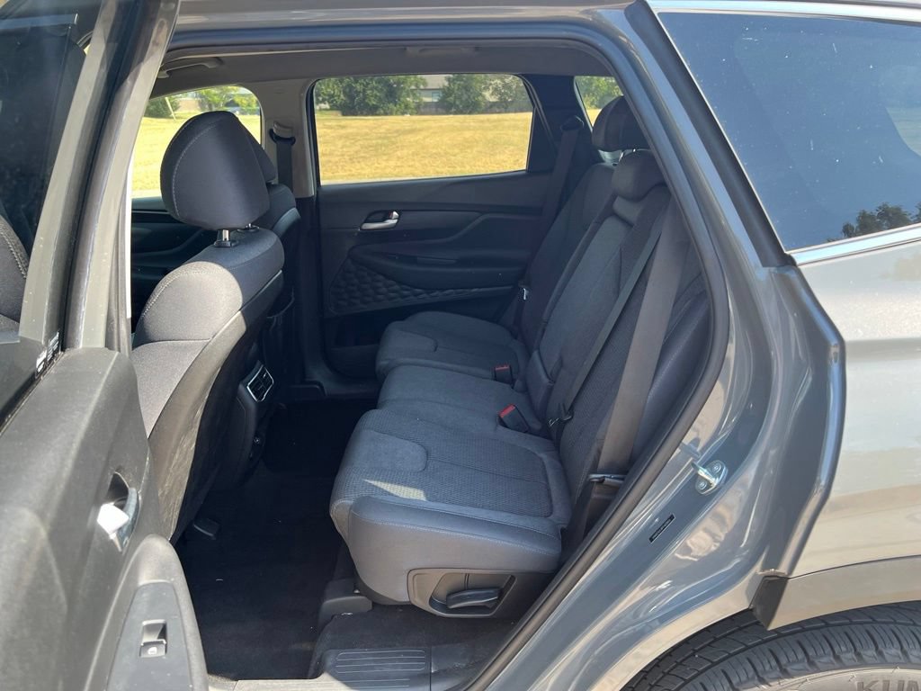 Used 2023 Hyundai Santa Fe SEL FWD image 8