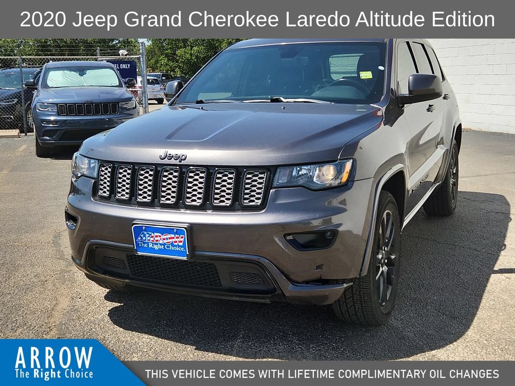 Used 2020 Jeep Grand Cherokee Altitude AWD/4WD image 4