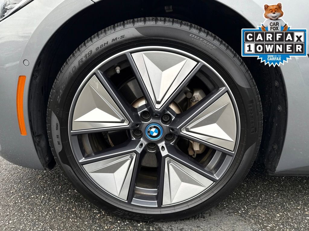 Used 2023 BMW i4 eDrive35 image 29