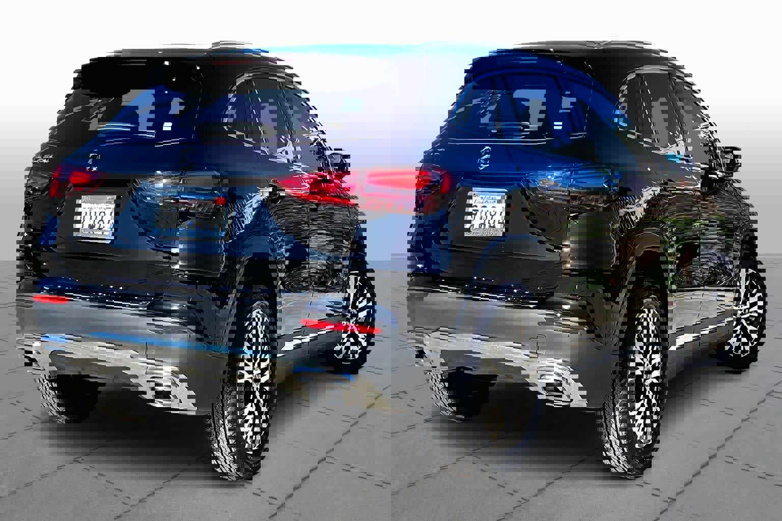 Used 2025 Mercedes-Benz GLA 250 image 12