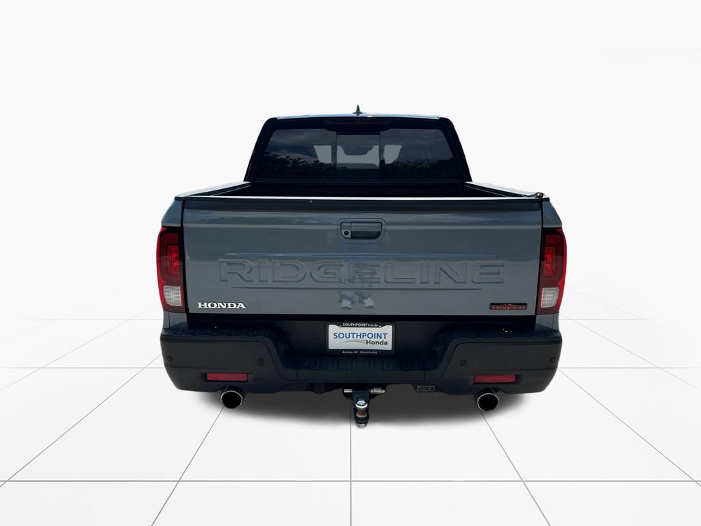 Used 2025 Honda Ridgeline TrailSport image 7