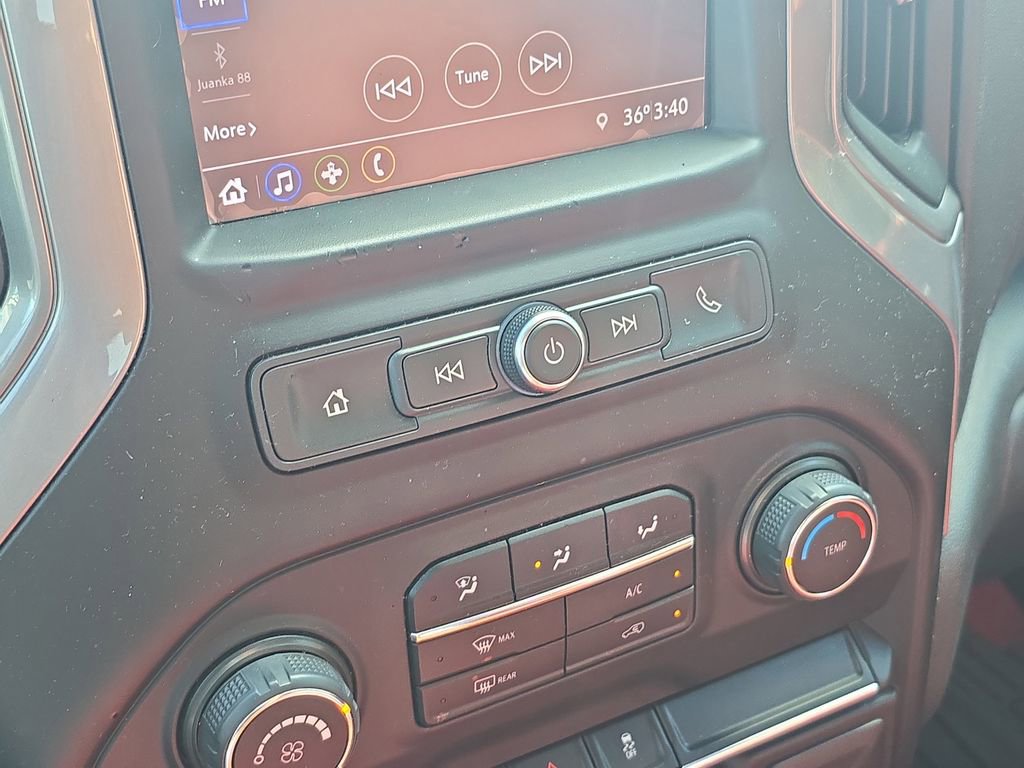 Used 2021 Chevrolet Silverado 2500 Custom w/ Custom Value Package image 20